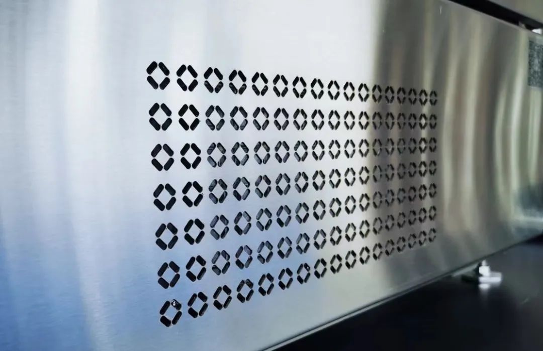 640 (5).jpg